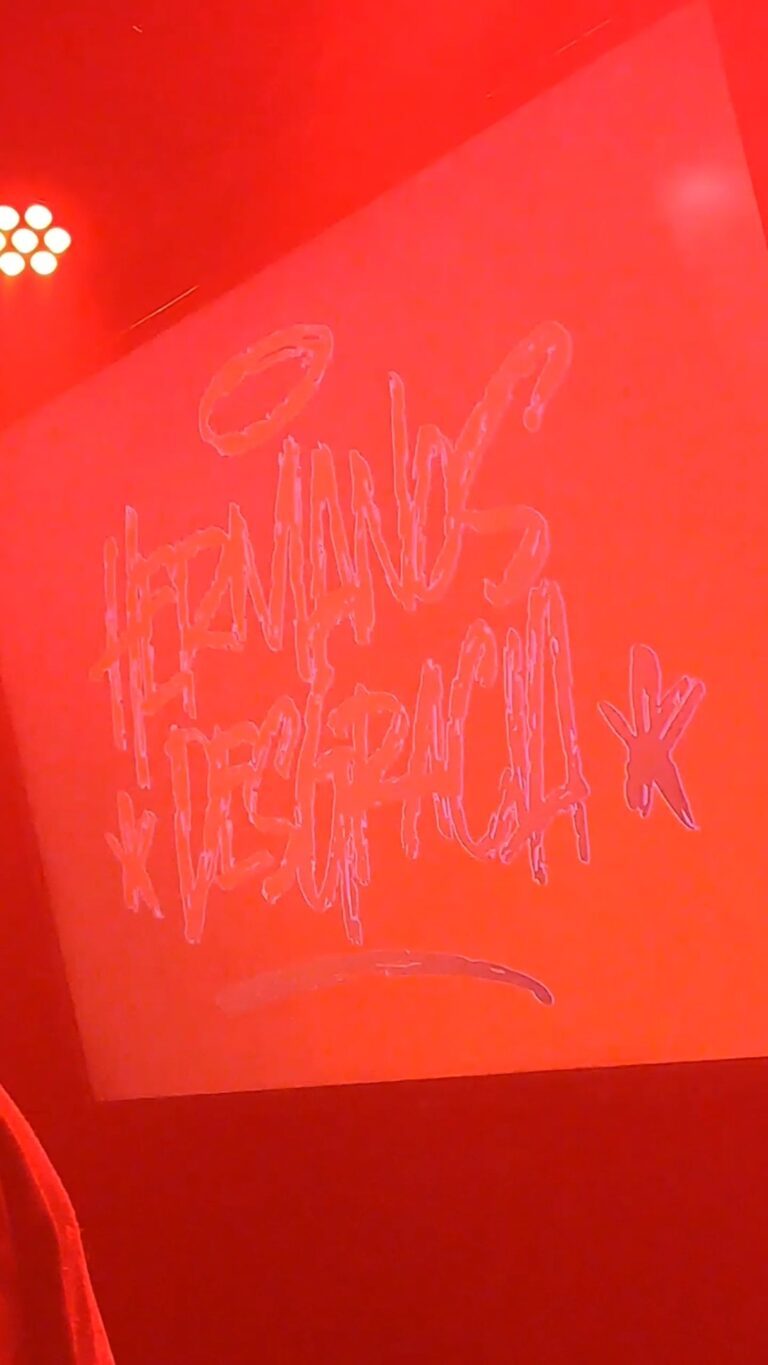 Kafkiana x Hermanos Desgracia en Crearock